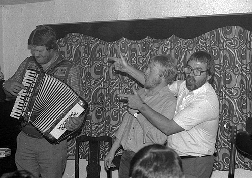 Dave and Alan aknowledge Martin's prowess on the accordian