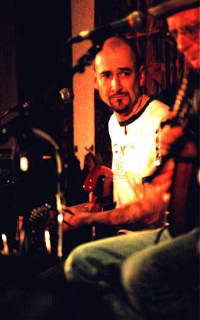 <img src="davehulldenholme1l.jpg" width="282" height="450" alt="Dave Hull-Denholm">