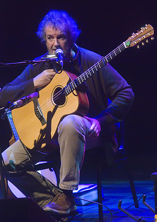 Andy Irvine