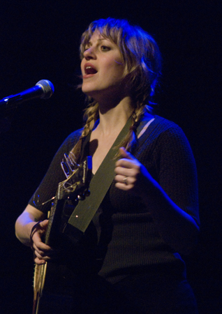 Ana&iuml;s Mitchell